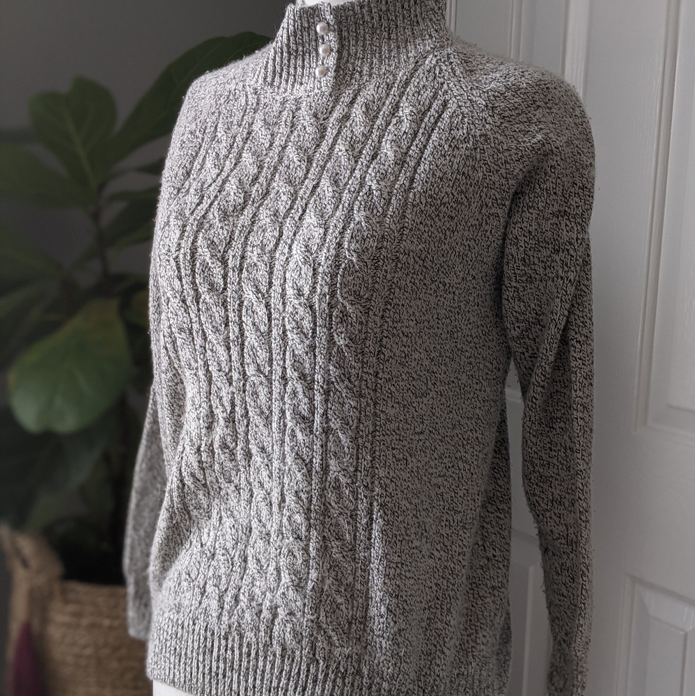 Cute Gray Mock Neck Sweater with Buttons